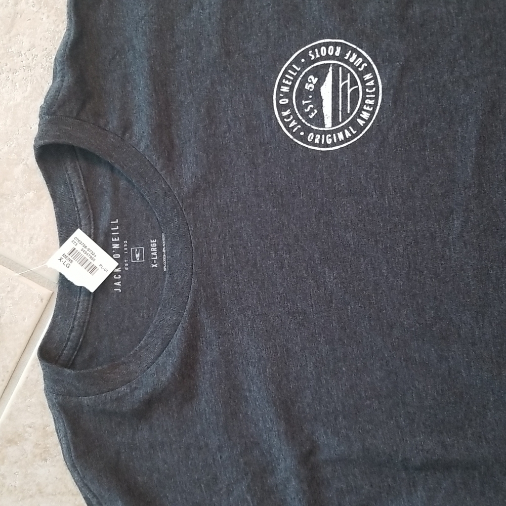 Jack O'Neill mens tee size XL BNWT
